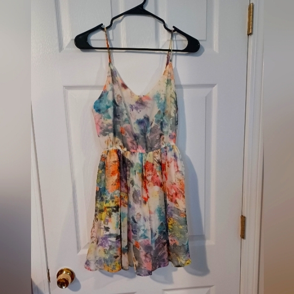 Womens Summer Dress - Picture 2 of 2